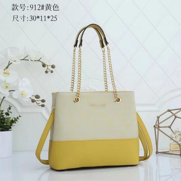 designer bag leather large capacity handbags classic women crossbody shoulderbag famous clutch purse 2023 fashion messenger shopping tote ba
designer bag leather large capacity handbags classic women crossbody shoulderbag famous clutch purse 2023 fashion messenger shopping tote ba