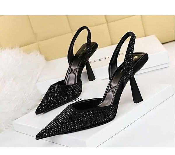 sandals spring new womans shoes diamond pointed toe slingback with heels black womens mules 230417
sandals spring new womans shoes diamond pointed toe slingback with heels black womens mules 230417