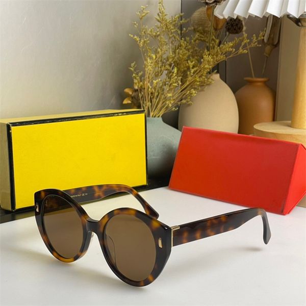 sunglasses fund for men and women summer cat eye 40037u style anti-ultraviolet retro plate plank special full frame eyeglasses random box, White;black
sunglasses fund for men and women summer cat eye 40037u style anti-ultraviolet retro plate plank special full frame eyeglasses random box, White;black