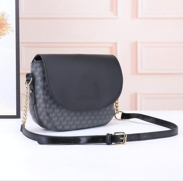 designer bag leather large capacity handbags classic women crossbody shoulderbag famous clutch purse 2023 fashion messenger shopping tote ba
designer bag leather large capacity handbags classic women crossbody shoulderbag famous clutch purse 2023 fashion messenger shopping tote ba