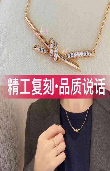 high version t family new knot necklace high sense fashion diamond inlaid star same couple knot clavicle chain3058900, Silver
high version t family new knot necklace high sense fashion diamond inlaid star same couple knot clavicle chain3058900, Silver