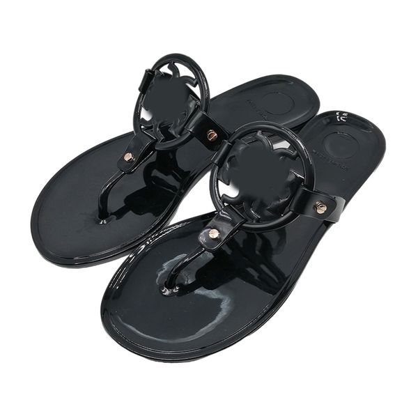 2023 designer sandals slipper for women ladies hollowed out pattern flats low heels slippers trend luxe slides rubber summer flip flops outd, Black
2023 designer sandals slipper for women ladies hollowed out pattern flats low heels slippers trend luxe slides rubber summer flip flops outd, Black