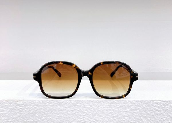 womens sunglasses for women men sun glasses mens fashion style protects eyes uv400 lens with random box and case 1034, White;black
womens sunglasses for women men sun glasses mens fashion style protects eyes uv400 lens with random box and case 1034, White;black