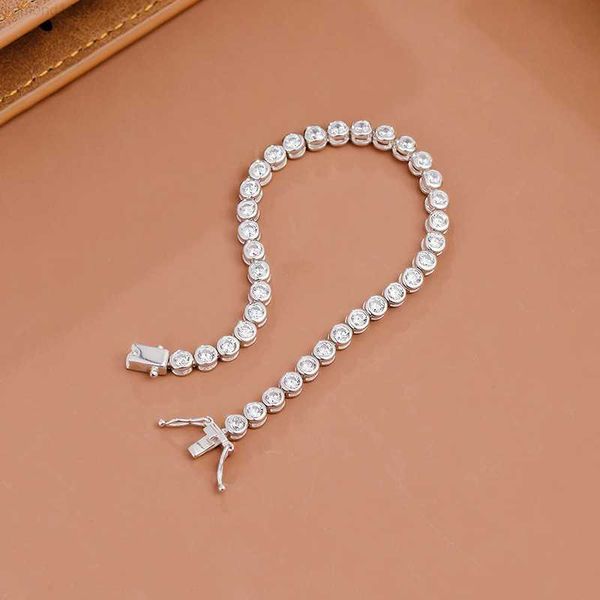 personal fine jewelry high end custom 14k or 18k real gold moissanite bezel set tennis chain, Silver
personal fine jewelry high end custom 14k or 18k real gold moissanite bezel set tennis chain, Silver