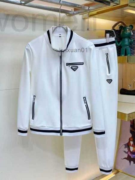 men's tracksuits designer casual suit 2023 two-piece coat hoodie trousers alphabet fashion spring and autumn outdoor sports 02-04 5 i5b, Gray
men's tracksuits designer casual suit 2023 two-piece coat hoodie trousers alphabet fashion spring and autumn outdoor sports 02-04 5 i5b, Gray