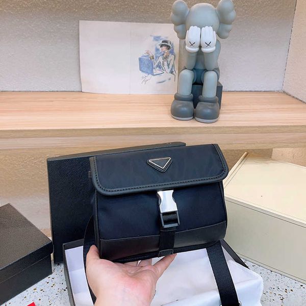 fanny packs designer belt bag mens fanny pack simple classic shoulder nylon waist bags designers bum bag womens bumbag 230606
fanny packs designer belt bag mens fanny pack simple classic shoulder nylon waist bags designers bum bag womens bumbag 230606