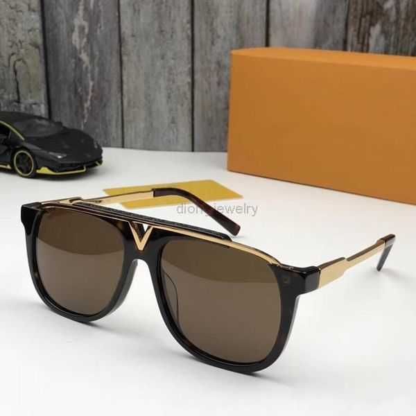 mascot sunglasses luxury popular retro vintage 0936 men designer sunglasses shiny gold summer style laser gold plated come with case 1l0vr, White;black
mascot sunglasses luxury popular retro vintage 0936 men designer sunglasses shiny gold summer style laser gold plated come with case 1l0vr, White;black