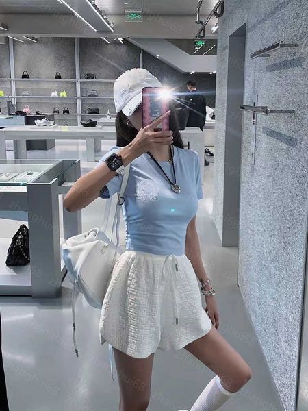 23ss tee womens t-shirt womens designer clothing round neck pure cotton short style logo embroidery short sleeve t-shirt womens clothes, White
23ss tee womens t-shirt womens designer clothing round neck pure cotton short style logo embroidery short sleeve t-shirt womens clothes, White