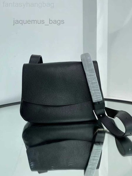 the row designer bags leather bag 2022 style small square solid color soft handle cover horizontal postmanclassic tote bag the row
the row designer bags leather bag 2022 style small square solid color soft handle cover horizontal postmanclassic tote bag the row