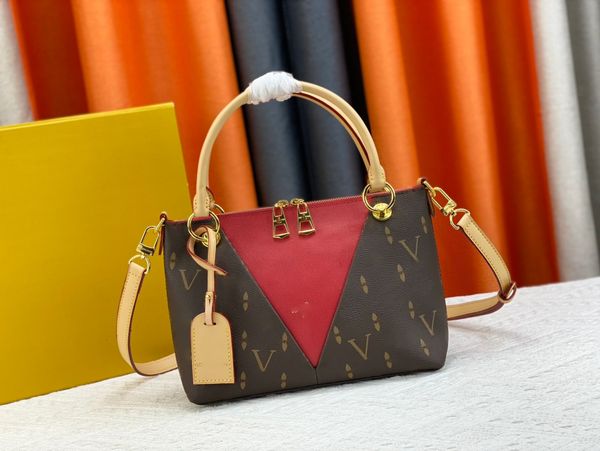 2023 french designer new cowhide pattern v metal accessories tote bag light luxury handheld delivery single shoulder oblique large capacity
2023 french designer new cowhide pattern v metal accessories tote bag light luxury handheld delivery single shoulder oblique large capacity
