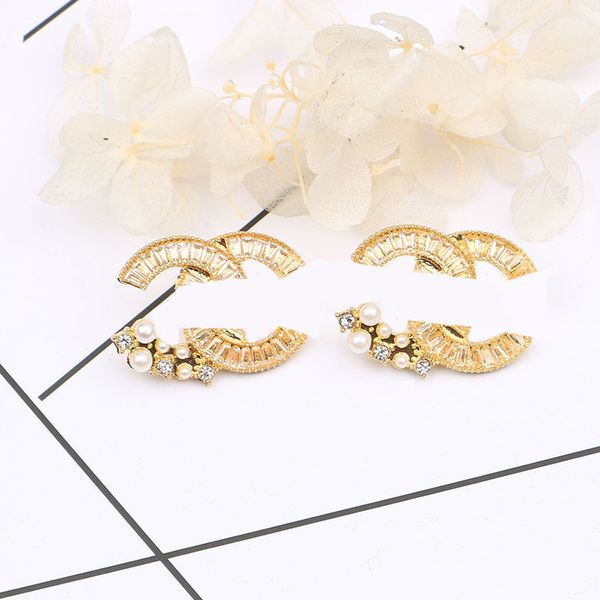 luxury channel designers earring stud letter fashion rhinestone round earring letter wedding party jewerlry 18k gold plated 20style, Golden;silver
luxury channel designers earring stud letter fashion rhinestone round earring letter wedding party jewerlry 18k gold plated 20style, Golden;silver