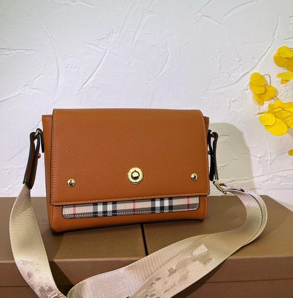 new women's crossbody bag leather designer fashion trend bag 
new women's crossbody bag leather designer fashion trend bag