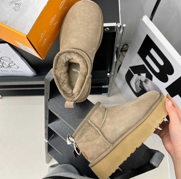 boots ultra mini platform boot designer woman winter ankle australia snow thick bottom real leather warm fluffy booties with fur shoes advan, Black
boots ultra mini platform boot designer woman winter ankle australia snow thick bottom real leather warm fluffy booties with fur shoes advan, Black