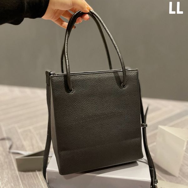 women genuine leather b tote crossbody shoulder bags purses luxury designer lady summer 20cm small phone handbags purse handle black totes w 
women genuine leather b tote crossbody shoulder bags purses luxury designer lady summer 20cm small phone handbags purse handle black totes w