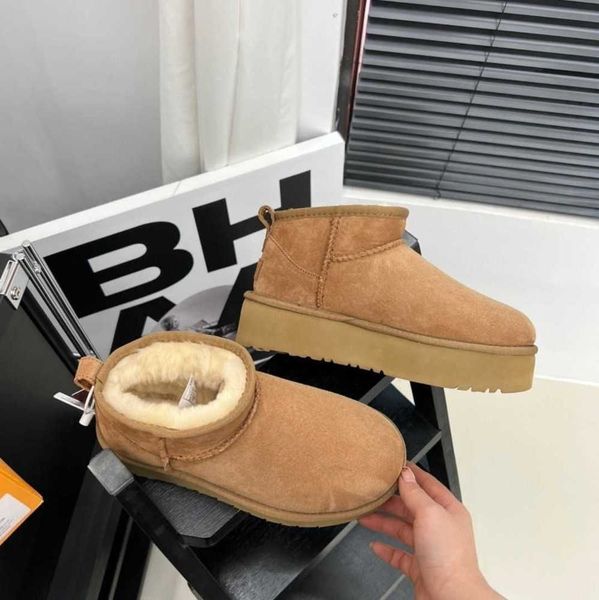 boots ultra mini platform boot designer woman winter ankle australia snow thick bottom real leather warm fluffy booties with fur shoes uggit, Black
boots ultra mini platform boot designer woman winter ankle australia snow thick bottom real leather warm fluffy booties with fur shoes uggit, Black