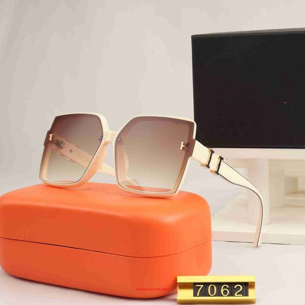 2023 h designer sunglasses women and men oversize fashion sun glasses uv400 lens with box resistant sunglasses, White;black
2023 h designer sunglasses women and men oversize fashion sun glasses uv400 lens with box resistant sunglasses, White;black