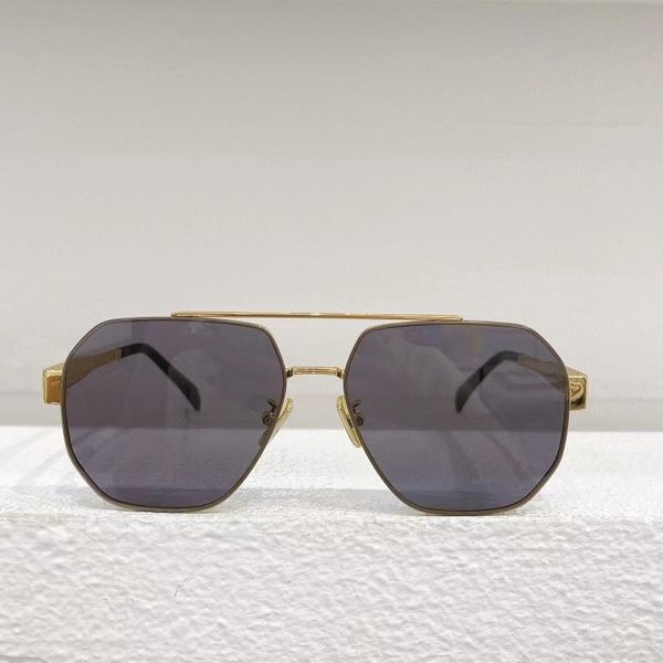 fashion designer sunglasses men women classic metal square frame popular retro avant-garde outdoor uv 400 protection sunglasses with box, White;black
fashion designer sunglasses men women classic metal square frame popular retro avant-garde outdoor uv 400 protection sunglasses with box, White;black