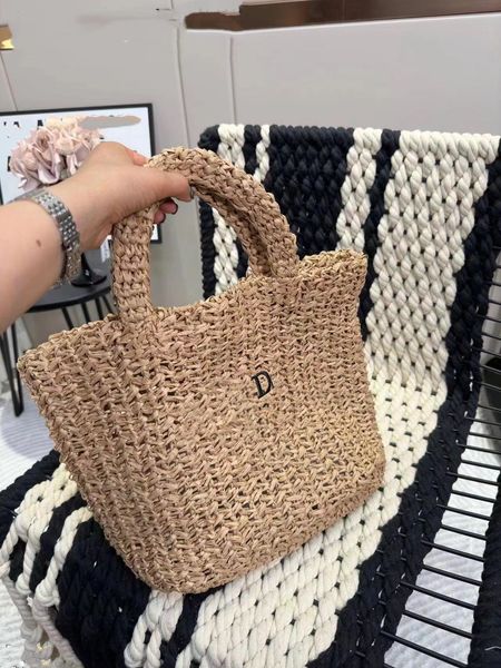 designer beach bag women's handbag luxury rp brand straw braided style embroidered logo hollow out tote bag
designer beach bag women's handbag luxury rp brand straw braided style embroidered logo hollow out tote bag