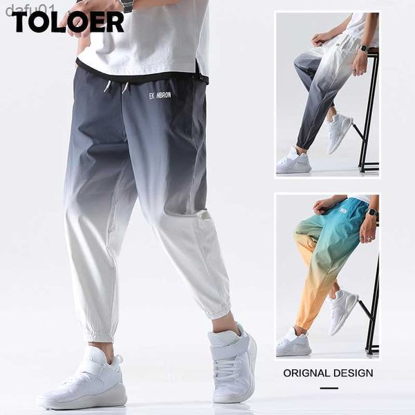 2023 new hip hop streetwear joggers pants men casual cargo pant trousers high street elastic waist gradient color harem pant man l230520, Black
2023 new hip hop streetwear joggers pants men casual cargo pant trousers high street elastic waist gradient color harem pant man l230520, Black