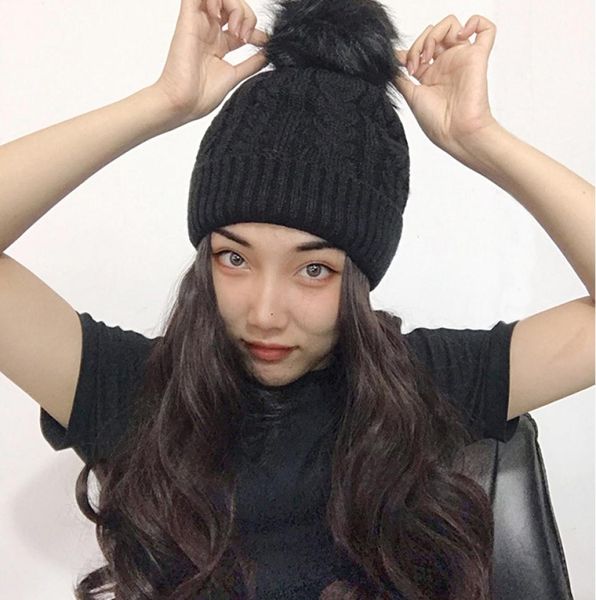 women039s onepiece wig autumn winter knitted plush cap one long curly bonnet natural big wavy curly synthetic hair wig hat6073970, Black
women039s onepiece wig autumn winter knitted plush cap one long curly bonnet natural big wavy curly synthetic hair wig hat6073970, Black