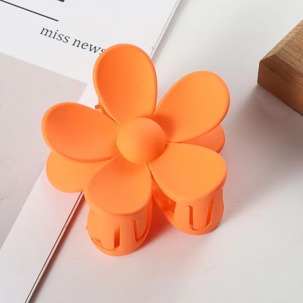 flower hair accessories grab clip, back spoon curled hair, ponytail grab clip, temperament clip
flower hair accessories grab clip, back spoon curled hair, ponytail grab clip, temperament clip
