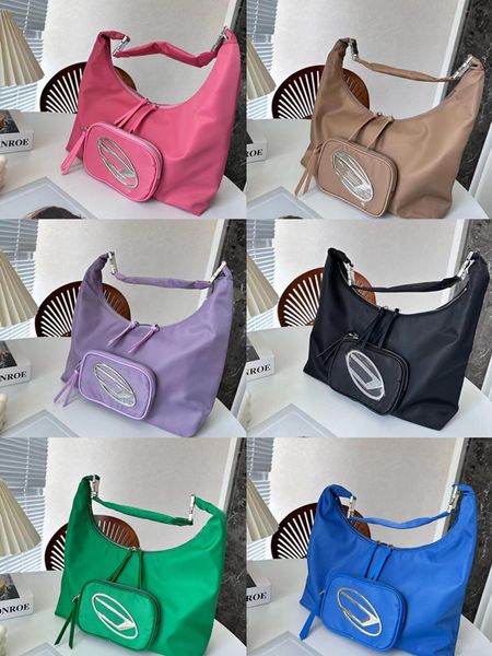 designer shoulder bag womens men nylon jingle handbag tote clutch flap crossbody bags luxury metal circle logo fashion diesels with card hol
designer shoulder bag womens men nylon jingle handbag tote clutch flap crossbody bags luxury metal circle logo fashion diesels with card hol