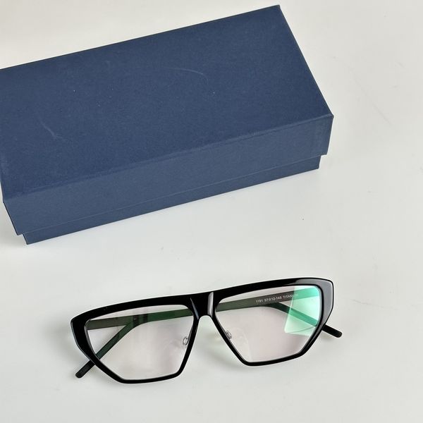 fashion designer sunglasses classic eyeglasses goggle outdoor beach sun glasses for man woman 5 color optional bb, White;black
fashion designer sunglasses classic eyeglasses goggle outdoor beach sun glasses for man woman 5 color optional bb, White;black