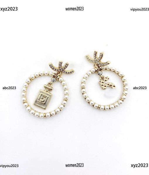 designer women earrings digital pendant decoration jewelry pearl ring design dangle earring chandelier #including brand box new arrival, Silver
designer women earrings digital pendant decoration jewelry pearl ring design dangle earring chandelier #including brand box new arrival, Silver