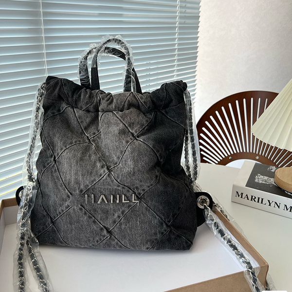 23ss womens two-tone denim drawstring bucket backpack bags with hand totes silver metal hardware matelasse shoulder handbags with coin pouch
23ss womens two-tone denim drawstring bucket backpack bags with hand totes silver metal hardware matelasse shoulder handbags with coin pouch