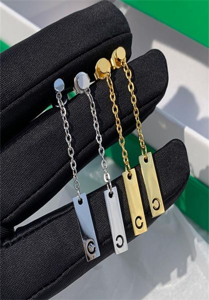 2022 new hollow letter c gold earrings stud female summer niche design temperament fashion banquet allmatch jewelry gift5418207, Golden;silver
2022 new hollow letter c gold earrings stud female summer niche design temperament fashion banquet allmatch jewelry gift5418207, Golden;silver