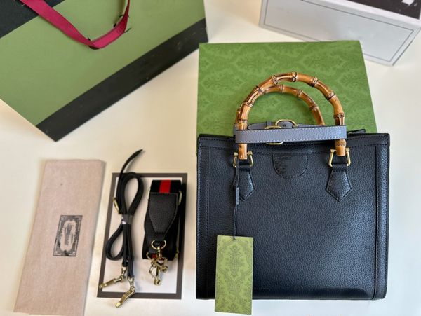23 luxury diana mini tote bag women shoulder bag bamboo handles design double letter multiple sizes and models
23 luxury diana mini tote bag women shoulder bag bamboo handles design double letter multiple sizes and models