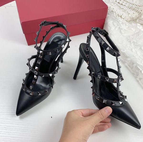 luxury women brand sandals v high heels shoes summer nude black gold genuine leathers thin heel 6cm 8cm 10cm red wedding shoes with bag 34-4
luxury women brand sandals v high heels shoes summer nude black gold genuine leathers thin heel 6cm 8cm 10cm red wedding shoes with bag 34-4
