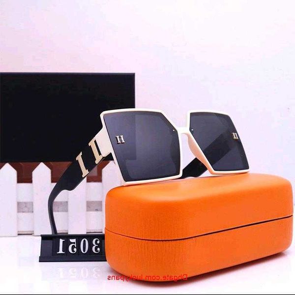 designer sunglasses women driving glasses fashion adumbral luxury mens sunglass designers men goggle eyewear h four color 2204014d l4xd, White;black
designer sunglasses women driving glasses fashion adumbral luxury mens sunglass designers men goggle eyewear h four color 2204014d l4xd, White;black