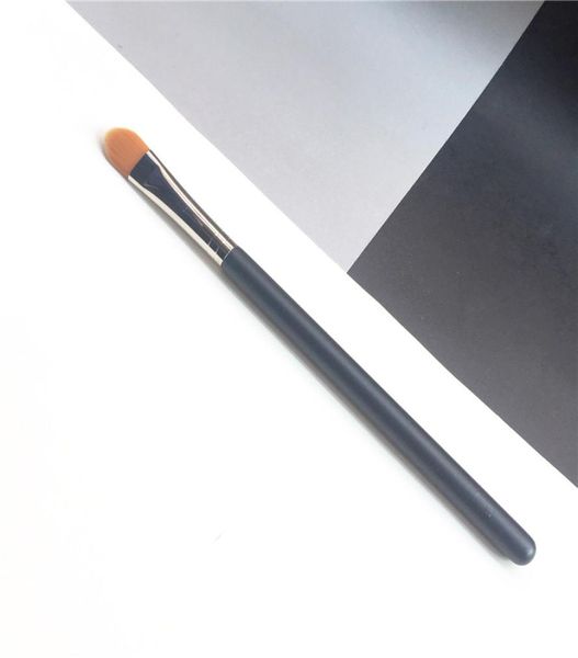 concealer makeup brush 195 large flat tapered concealer blending cosmetics brush8311089
concealer makeup brush 195 large flat tapered concealer blending cosmetics brush8311089
