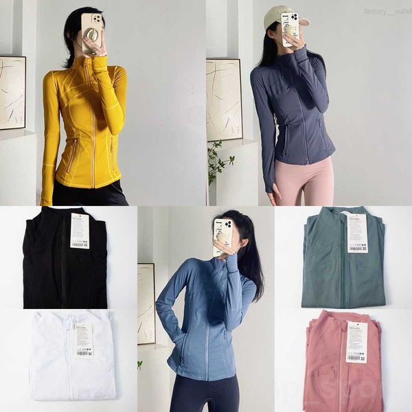 define yoga woman long sleeve jackets lady stand collar slim sportswear bodybuilding activewear zipper popular exercise coat jacket gym, White;red
define yoga woman long sleeve jackets lady stand collar slim sportswear bodybuilding activewear zipper popular exercise coat jacket gym, White;red