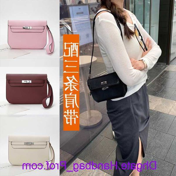 wholesale factory outlet 8a original edition hemrres kelys tote bags the new silver buckle shaped small square bag is versatilea ndt hed wit
wholesale factory outlet 8a original edition hemrres kelys tote bags the new silver buckle shaped small square bag is versatilea ndt hed wit