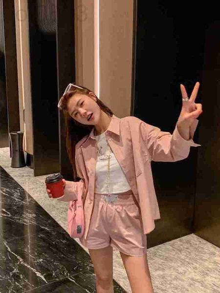 women's two piece pants designer 2023 spring/summer new silhouette shirt elastic waist diamond decorative shorts temperament set 6u3x, White
women's two piece pants designer 2023 spring/summer new silhouette shirt elastic waist diamond decorative shorts temperament set 6u3x, White