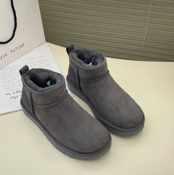 boots ultra mini platform boot designer woman winter ankle australia snow thick bottom real leather warm fluffy booties advanced design 805e, Black
boots ultra mini platform boot designer woman winter ankle australia snow thick bottom real leather warm fluffy booties advanced design 805e, Black