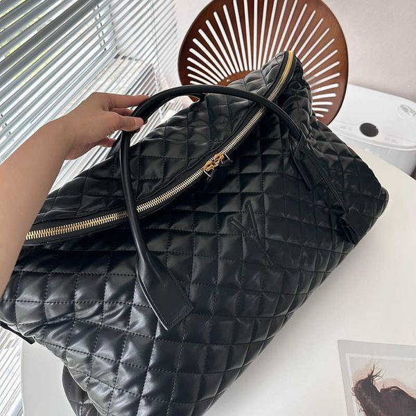 womens handbag duffle bag designer tote bags for women leather handbags fashion classic travel shoulder bags black luxury large totes 230606
womens handbag duffle bag designer tote bags for women leather handbags fashion classic travel shoulder bags black luxury large totes 230606