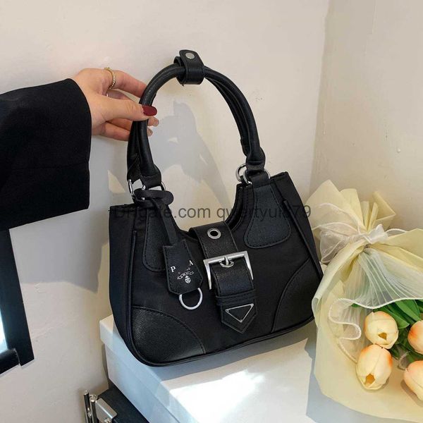 2023 new designer bag shoulder underarm bag ladies fashion motorcycle bag hobo moon bag crossbody bag qwertyui879
2023 new designer bag shoulder underarm bag ladies fashion motorcycle bag hobo moon bag crossbody bag qwertyui879