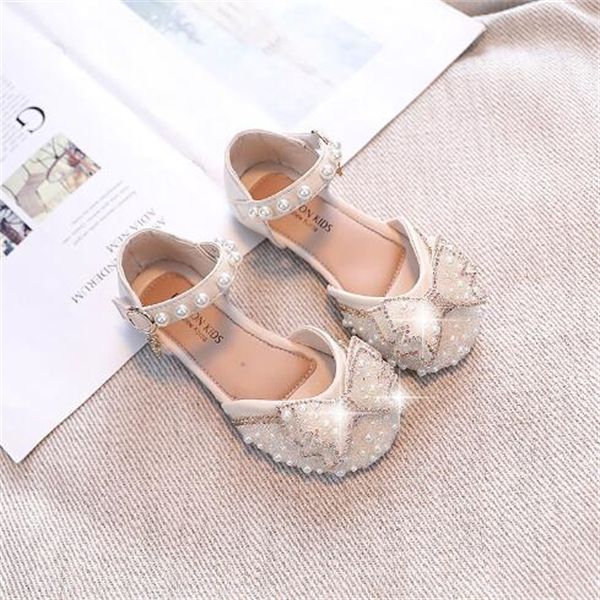 girls' sandals new princess shoes in summer students' soft-soled baotou pearl bow girls' shoes, Black;red
girls' sandals new princess shoes in summer students' soft-soled baotou pearl bow girls' shoes, Black;red