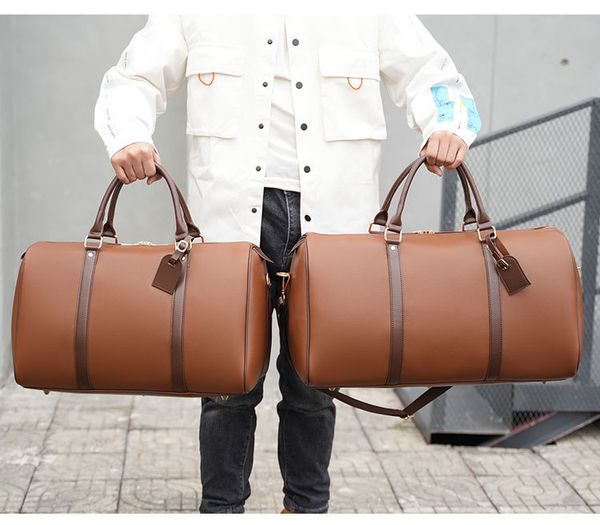designers fashion duffel bags luxury men female travel bags leather handbags large capacity holdall carry on luggage overnight weekender bag
designers fashion duffel bags luxury men female travel bags leather handbags large capacity holdall carry on luggage overnight weekender bag