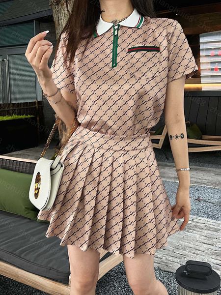 23ss skirt set womens designer clothing contrasting color lapel presbytero letter polo shirt short-sleeved t-shirt pleated skirt sets womens, White
23ss skirt set womens designer clothing contrasting color lapel presbytero letter polo shirt short-sleeved t-shirt pleated skirt sets womens, White