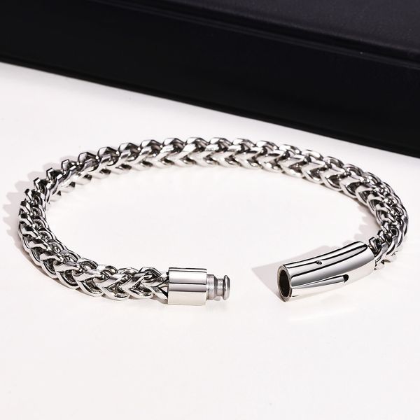 vintage mens bracelet stainless steel dargon bone shaped link chain braid bracelets punk jewelry for men boyfriend yw125br-642, Black
vintage mens bracelet stainless steel dargon bone shaped link chain braid bracelets punk jewelry for men boyfriend yw125br-642, Black