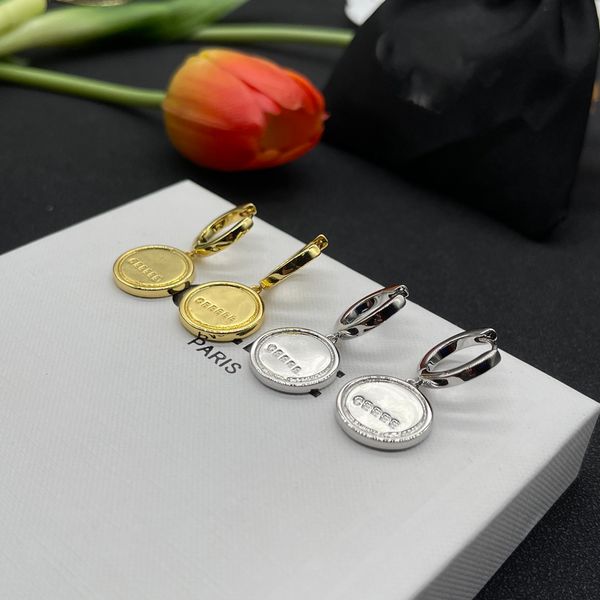 luxury brand designers round pendant letters stud famous women fashion letter logo earring wedding party jewerlry, Golden;silver
luxury brand designers round pendant letters stud famous women fashion letter logo earring wedding party jewerlry, Golden;silver