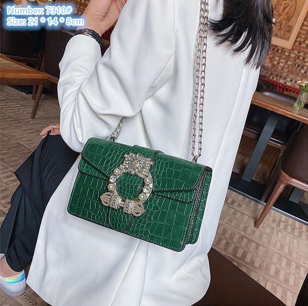 Factory outlet ladies shoulder bag 3 colors retro solid color crocodile handbag street popular embossed leather backpack sweet beaded diamond chain bag, Green
Factory outlet ladies shoulder bag 3 colors retro solid color crocodile handbag street popular embossed leather backpack sweet beaded diamond chain bag, Green