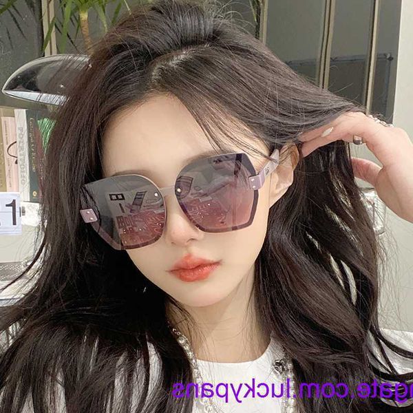 original edition h ermes sunglasses online store 2023 new network red polarized sunglasses womens fashion sunglasses glasses uv protect with, White;black
original edition h ermes sunglasses online store 2023 new network red polarized sunglasses womens fashion sunglasses glasses uv protect with, White;black