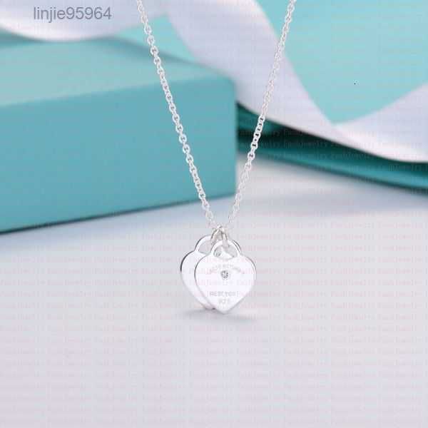 double heart necklace ladies stainless steel heart-shaped pendant designer neck jewelry christmas women accessories with box 15t1k{category}, Silver
double heart necklace ladies stainless steel heart-shaped pendant designer neck jewelry christmas women accessories with box 15t1k{category}, Silver