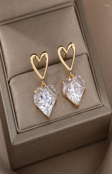 stud earrings luxury heart zircon for women girls korean fashion 2022 trend lover wedding band jewerly christmas gift5936382, Golden;silver
stud earrings luxury heart zircon for women girls korean fashion 2022 trend lover wedding band jewerly christmas gift5936382, Golden;silver