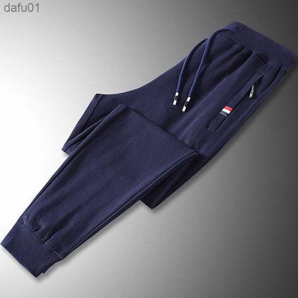 spring autumn zip pockets casual sweatpants men sportswear solid cotton track pants men plus size jogger trousers 6xl 7xl 8xl l230520, Black
spring autumn zip pockets casual sweatpants men sportswear solid cotton track pants men plus size jogger trousers 6xl 7xl 8xl l230520, Black